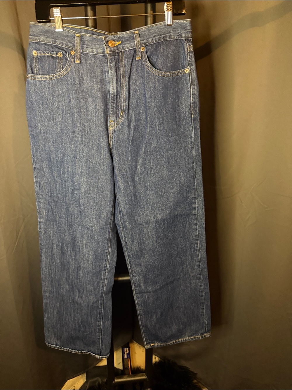 Straight-Leg Ladies  Jeans in Classic Blue